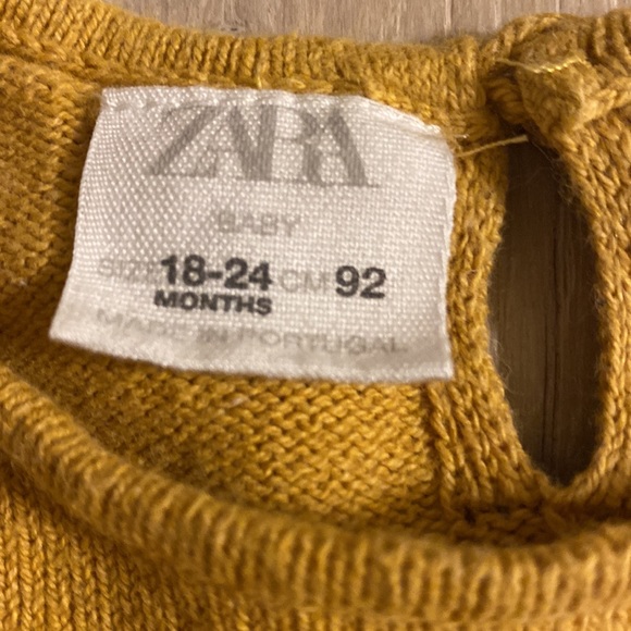 Zara - Picture 3 of 4